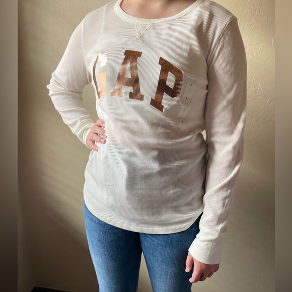 🆕 Gap Cream and Rose Gold Thermal Waffle Knit Long Sleeve Top | Large - Picture 2 of 9